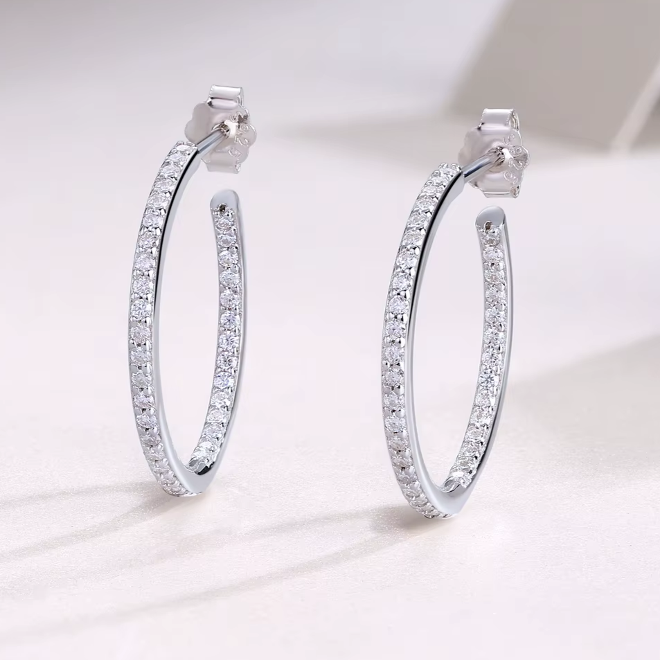 Brinco Argola de Moissanites em Prata 925