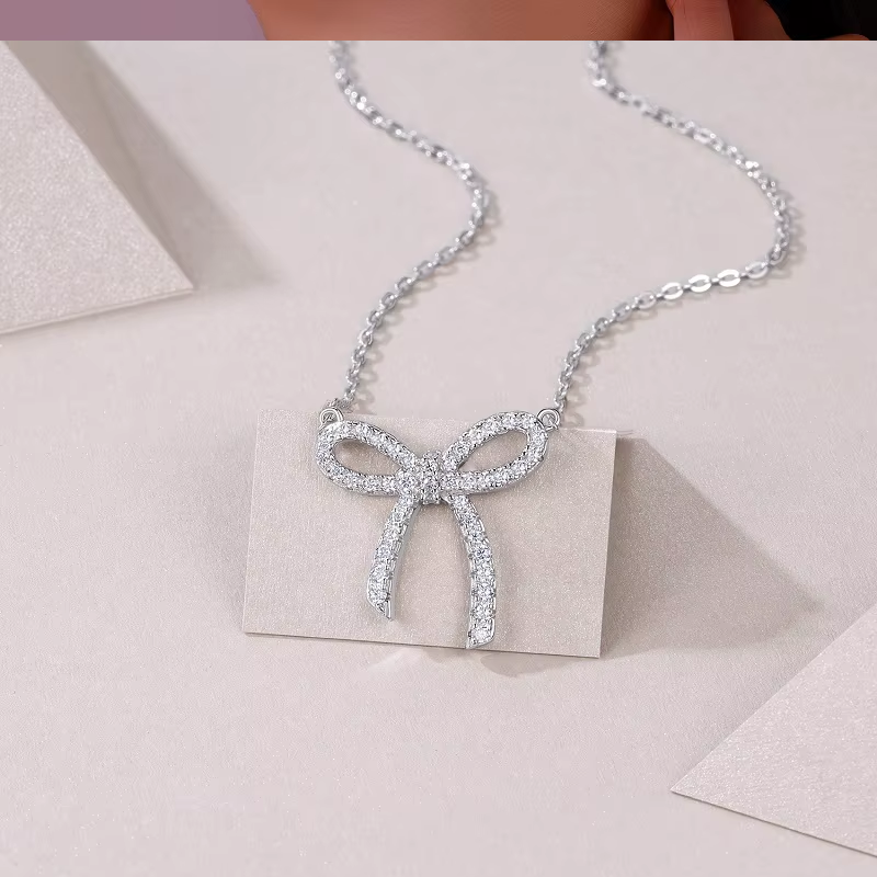 Colar Laço Moissanite em Prata 925