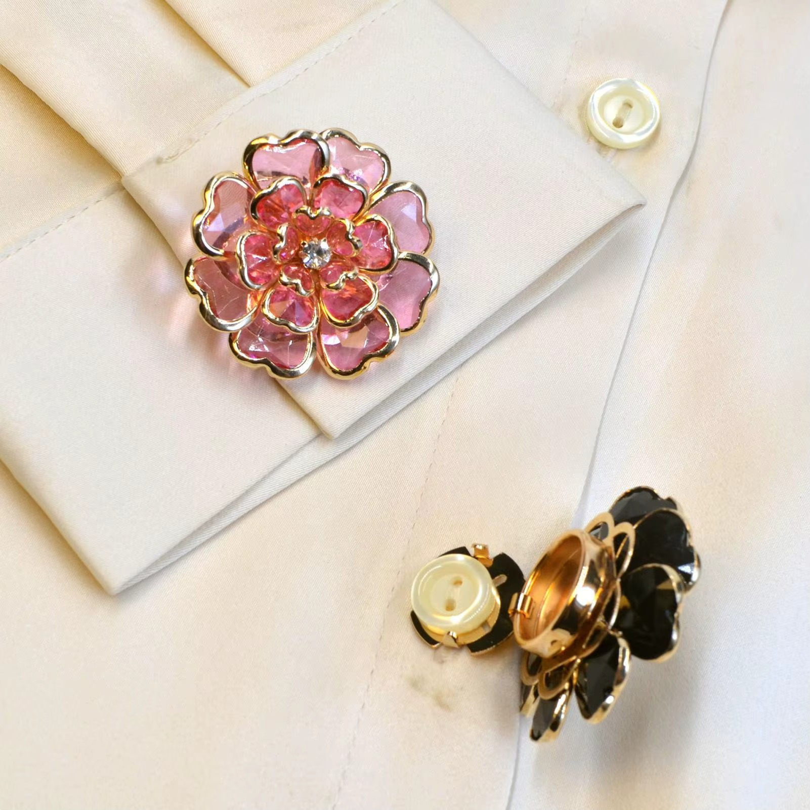 Botão Flor Beijo Austrina